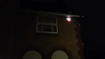 External intruder alarm siren bellbox